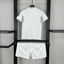 Ensemble Short Real Madrid domicile 2025-2026