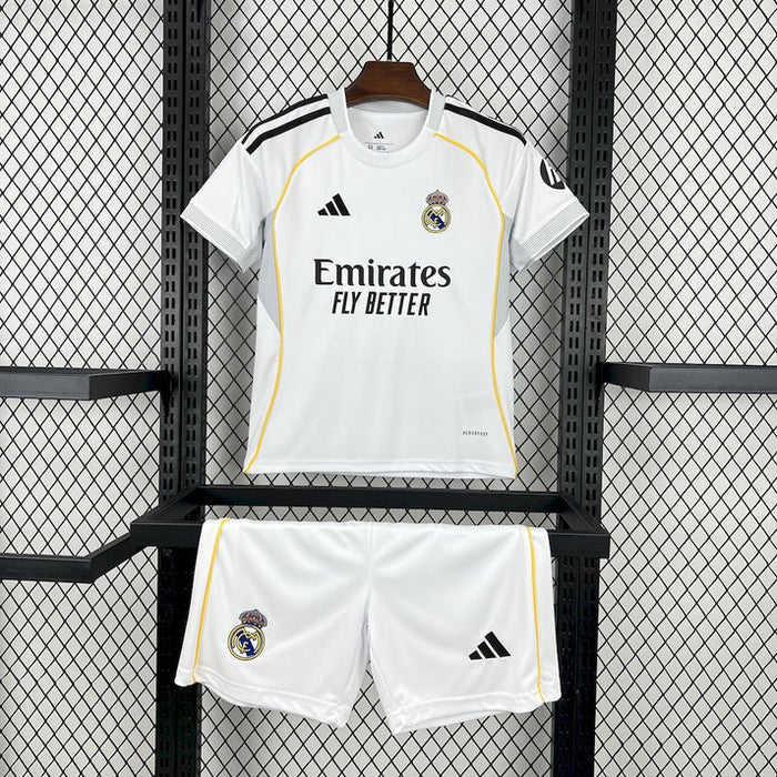 Ensemble Short Real Madrid domicile 2025-2026