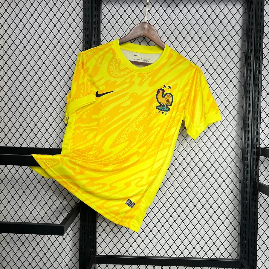 Portero de Francia 2024-2025