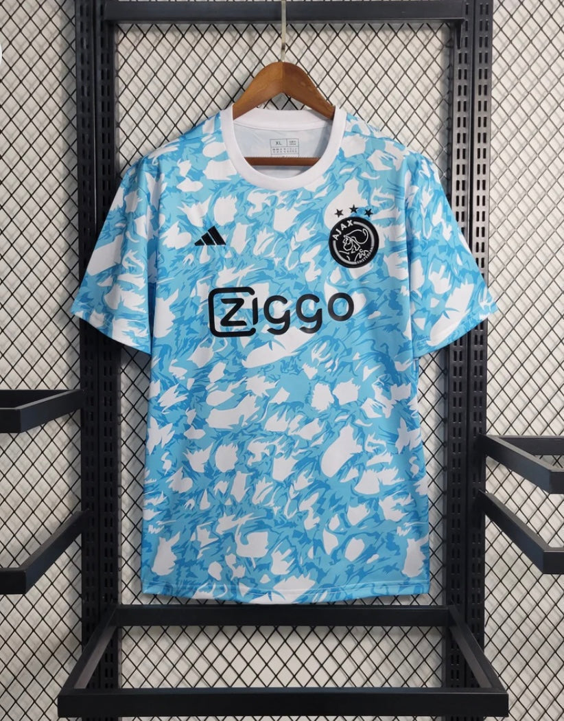 Tercera equipación del Ajax 2023-2024