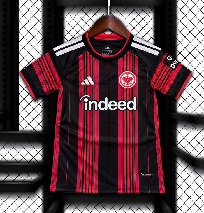 Eintracht Francfort domicile 2026-2027