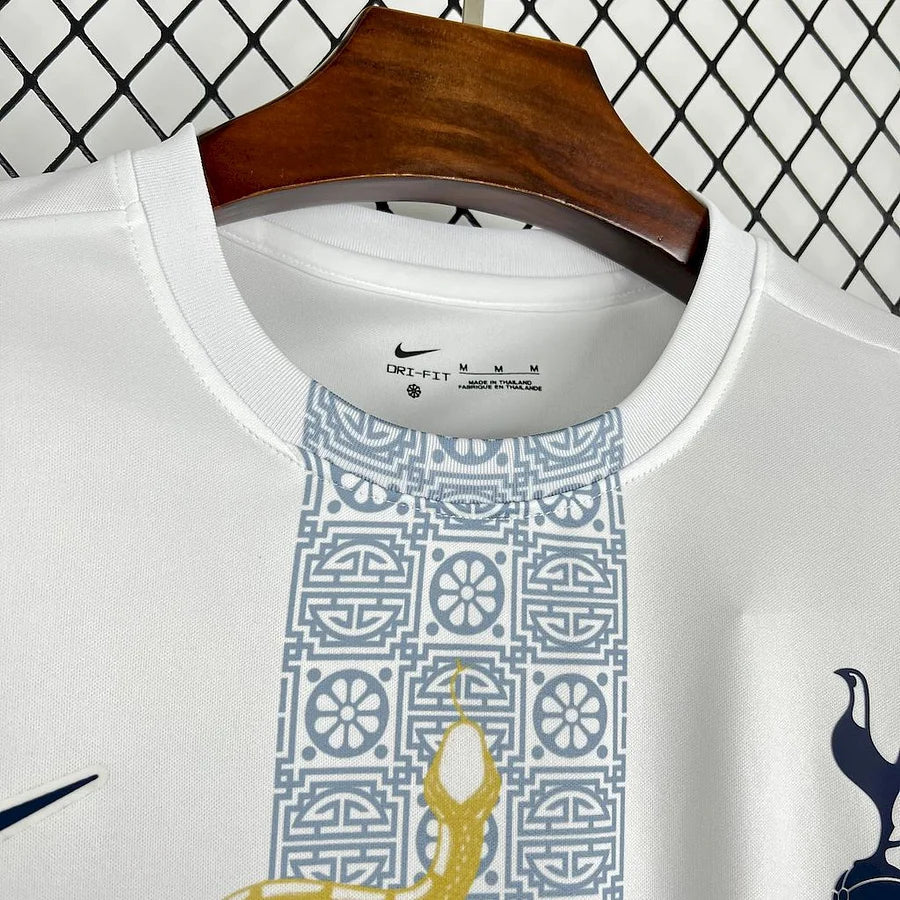 Tottenham spéciale 2025-2026