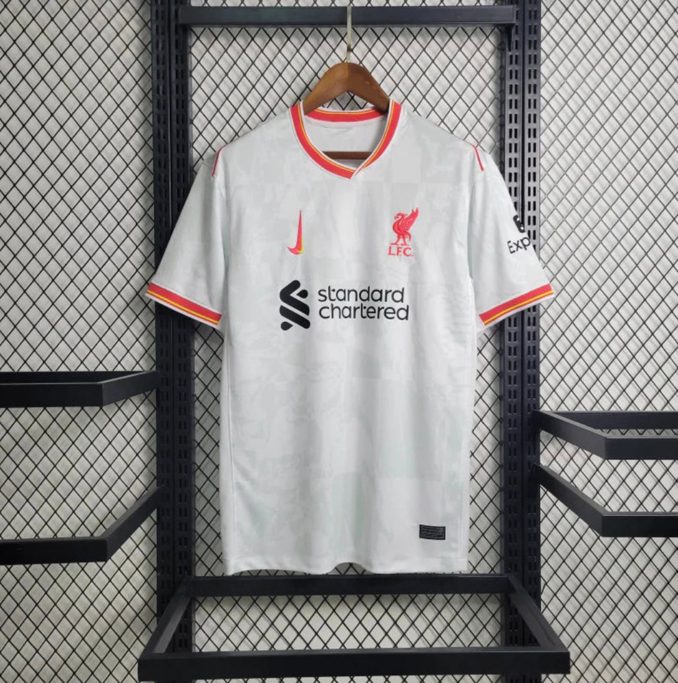 Tercera equipación del Liverpool 2024-2025