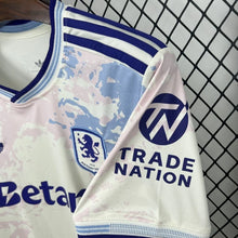 Aston Villa tercera 2025-2026