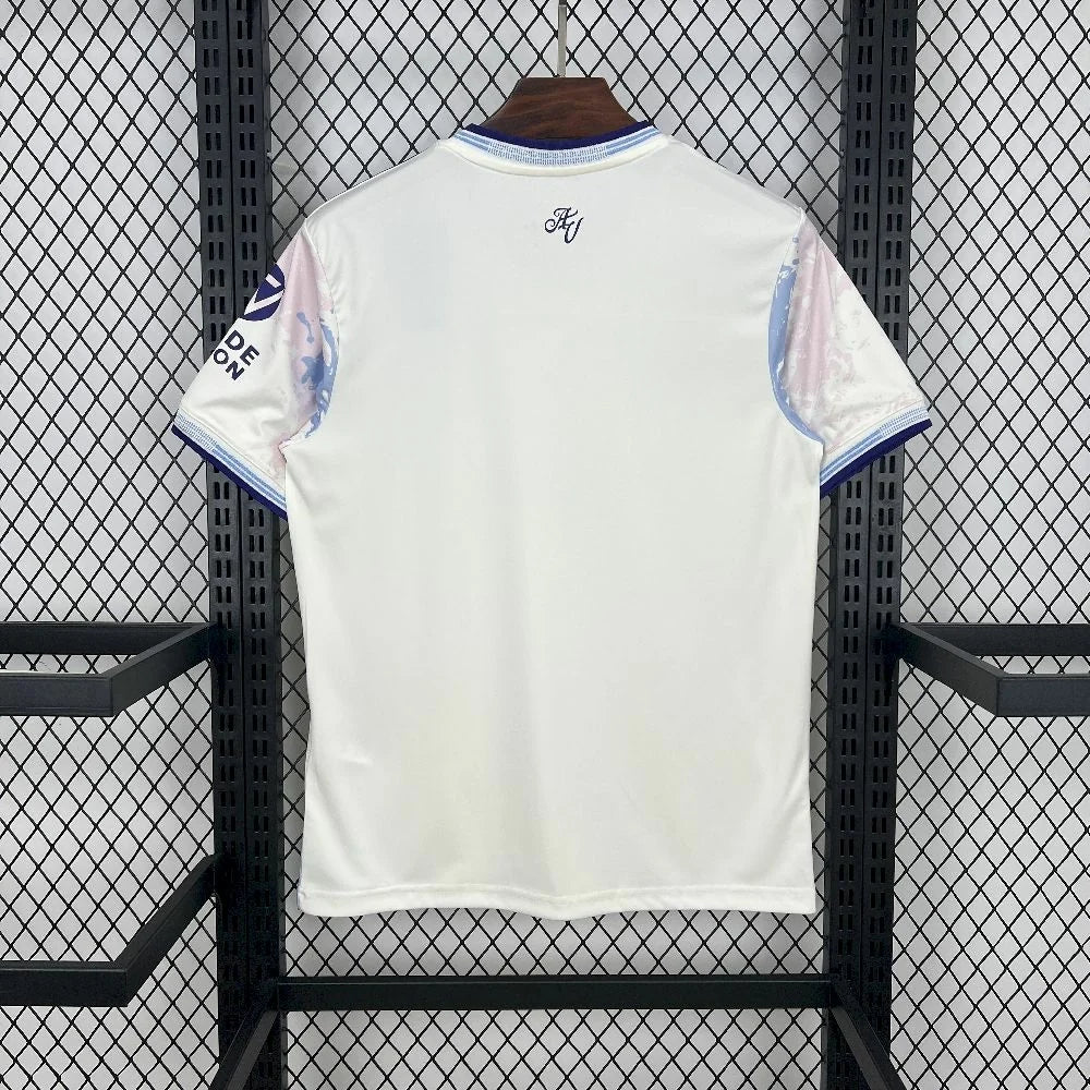 Aston Villa tercera 2025-2026