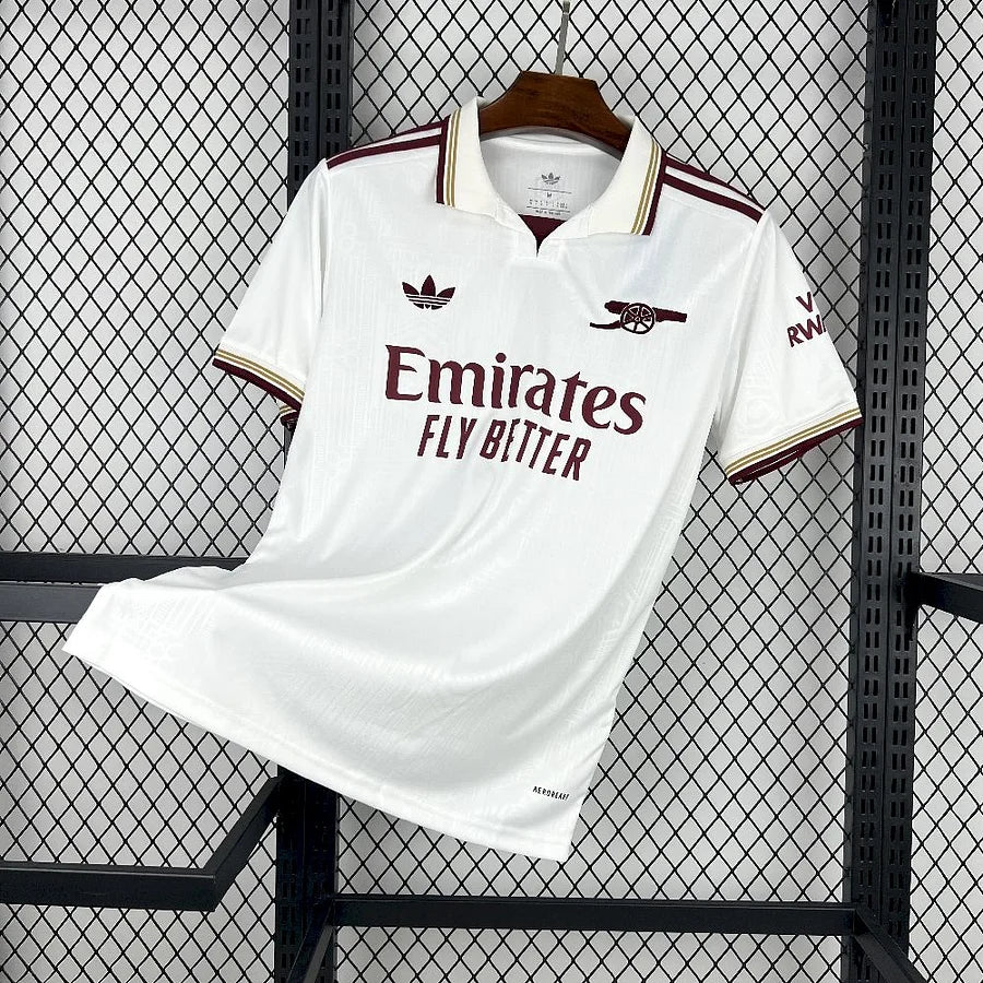 Tercera equipación del Arsenal 2025-2026