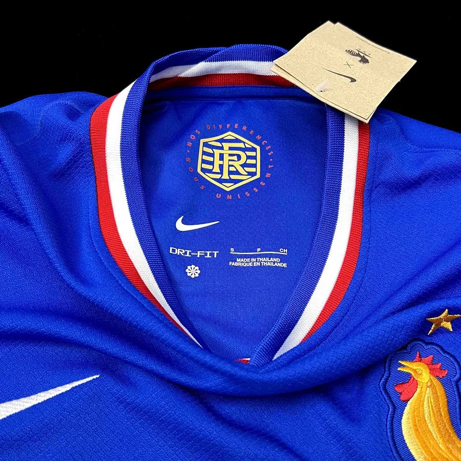 France domicile 2024-2025