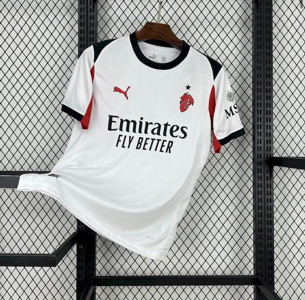 AC Milan away 2025-2026
