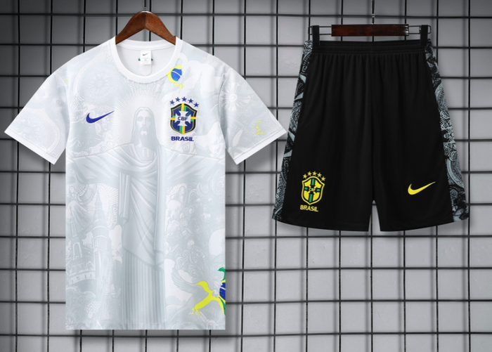 Ensemble Short Brésil spéciale 2025-2026