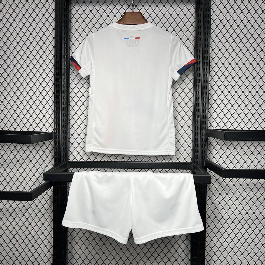 Ensemble Short Paris (PSG) extérieur 2024-2025