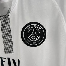 Retro Paris (PSG) extérieur 2018-2019