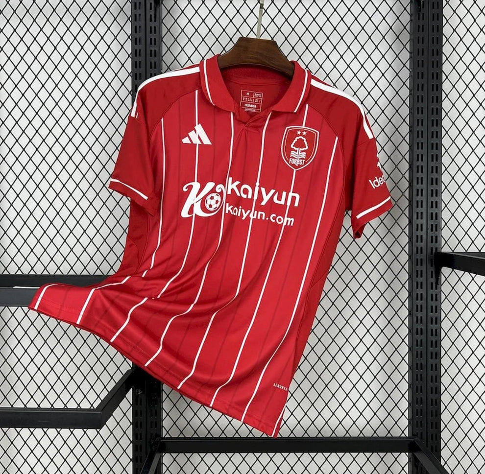Nottingham Forest local 2025-2026