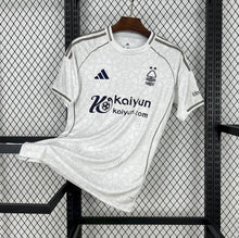 Nottingham Forest visitante 2025-2026