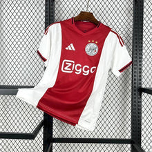 Ajax domicile 2025-2026