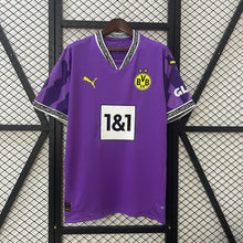 Dortmund goalkeeper 2025-2026 Violet