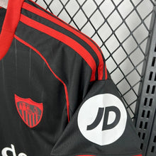 Tercera equipación del Sevilla FC 2025-2026