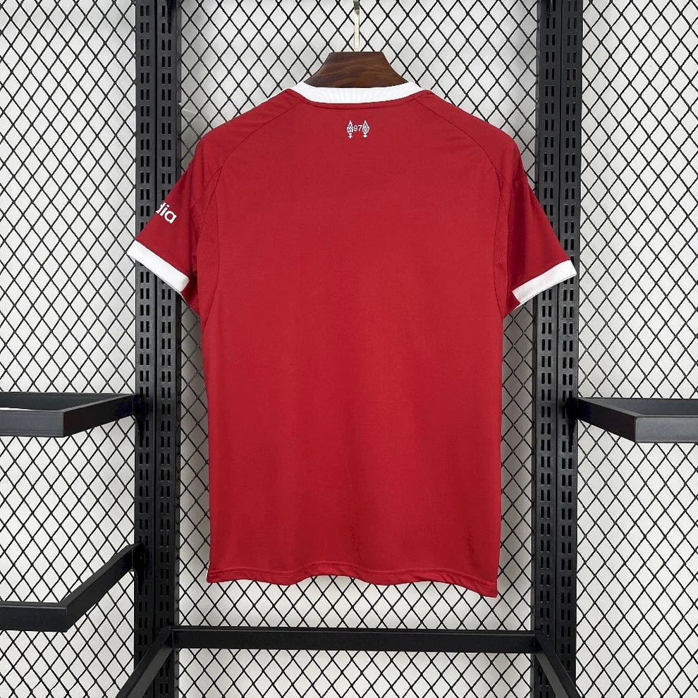 Liverpool home 2025-2026