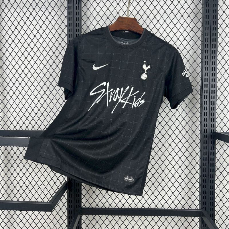 Tottenham spéciale 2025-2026