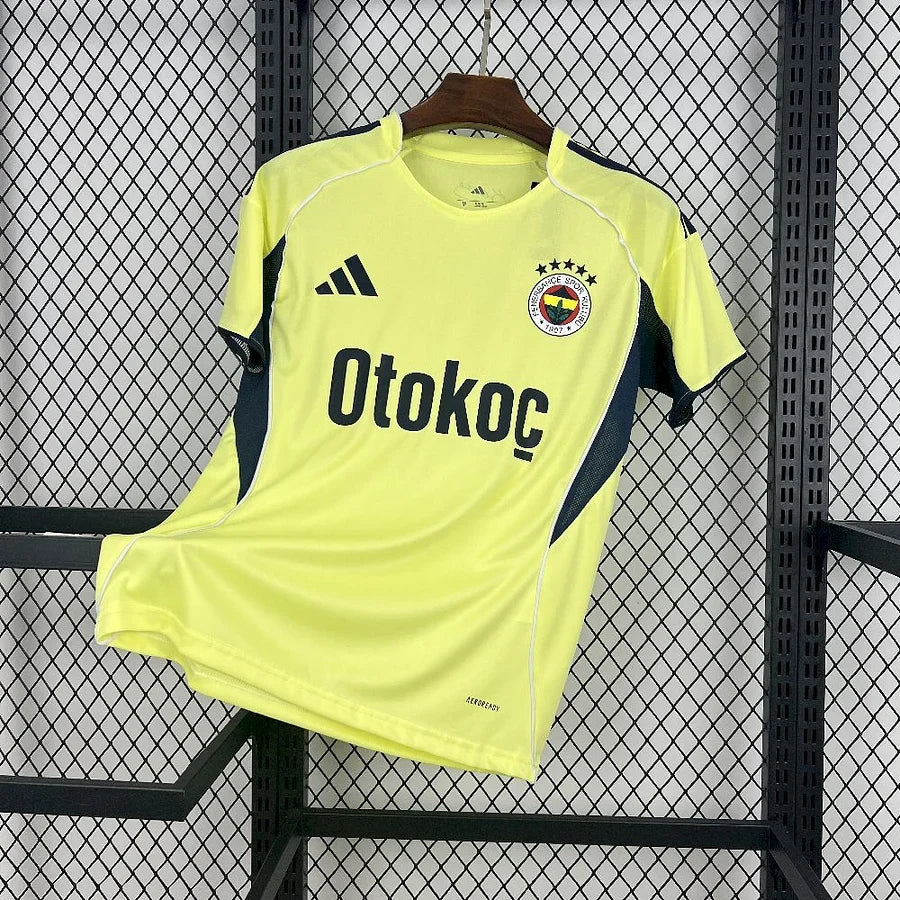 Tercera de Fenerbahce 2025-2026