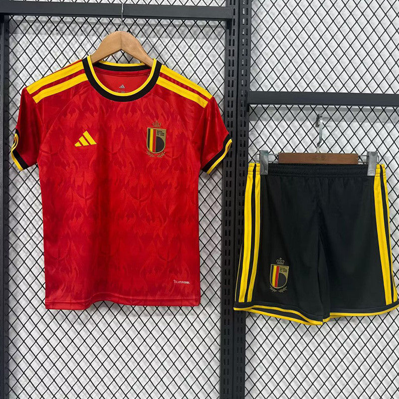 Conjunto pantalón corto Bélgica local 2026-2027