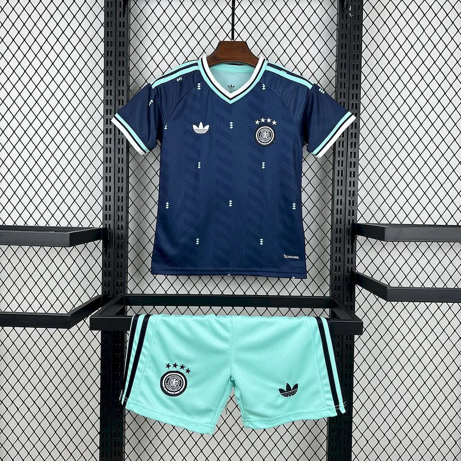 Conjunto pantalón corto Alemania visitante 2026-2027