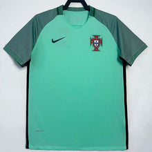 Retro Portugal extérieur 2016
