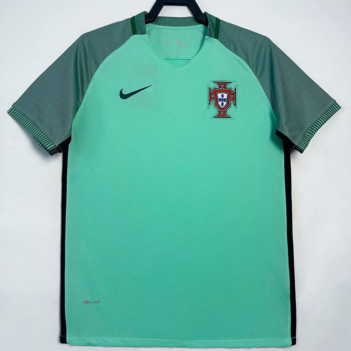 Retro Portugal extérieur 2016