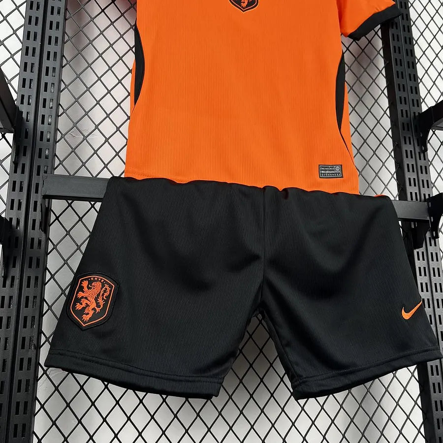 Conjunto pantalón corto Países Bajos local 2026-2027