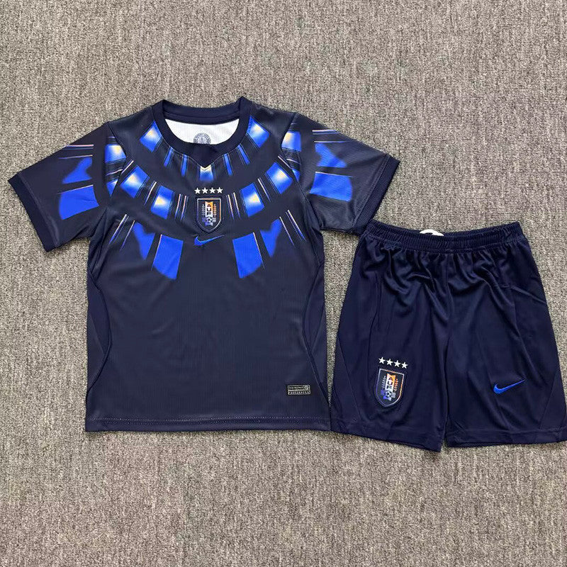Conjunto pantalón corto Uruguay visitante 2026-2027