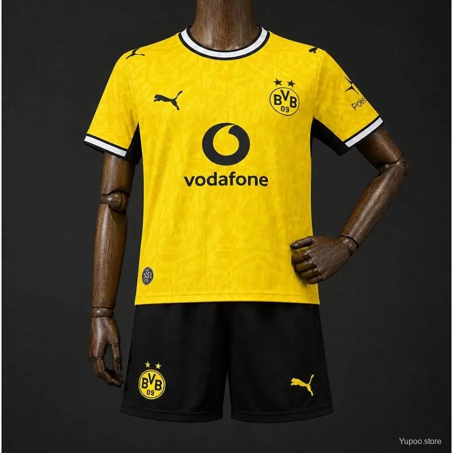 Ensemble short Dortmund domicile 2026-2027