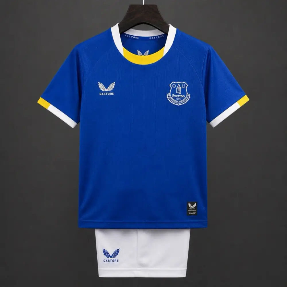 Ensemble short Everton domicile 2026-2027