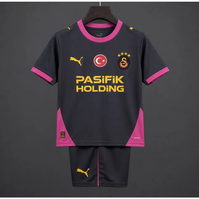 Ensemble short Galatasaray third 2026-2027