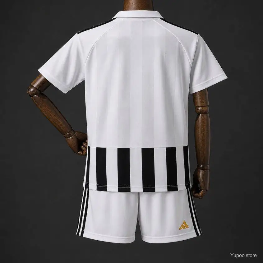 Ensemble short Juventus domicile 2026-2027