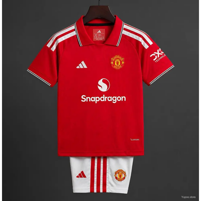 Ensemble short Manchester United domicile 2026-2027