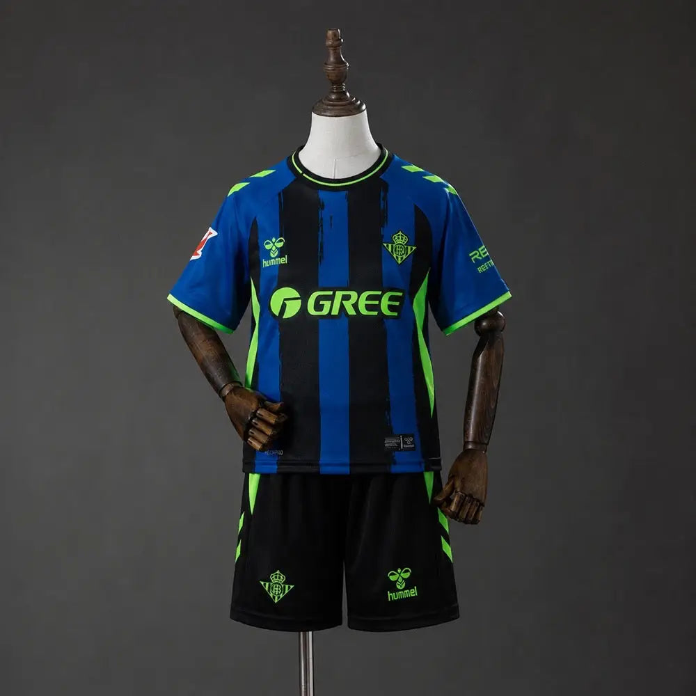 Ensemble short Real Betis third 2026-2027